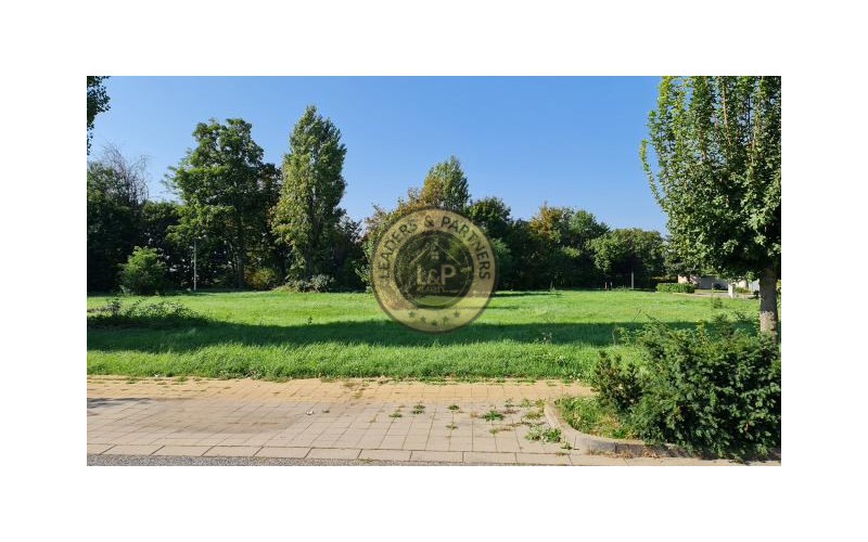 Na predaj stavebný pozemok  TT - Modranka LUX