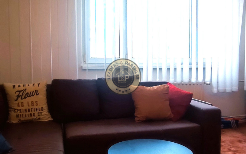 Na predaj priestranný 4 izbový byt s loggiou, ulica Bauerova.