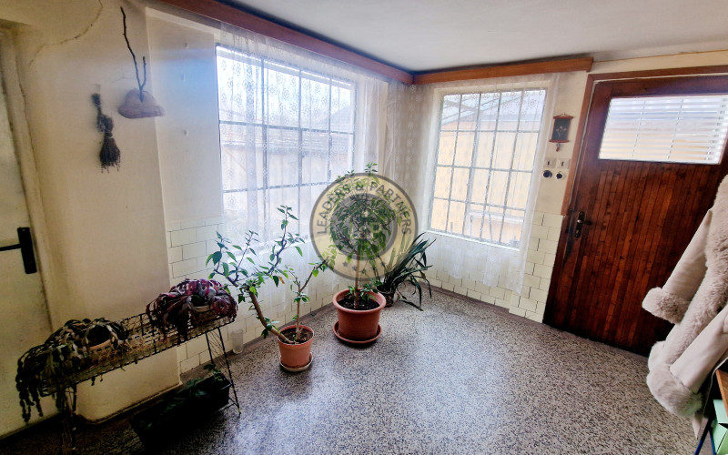 Na predaj starší rodinný dom Bašovce