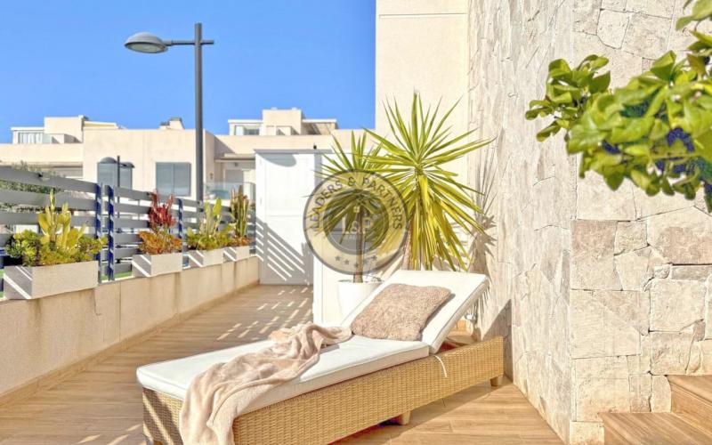 Luxusný dom 4+kk Torrevieja-Aguas Nuevas, Španielsko