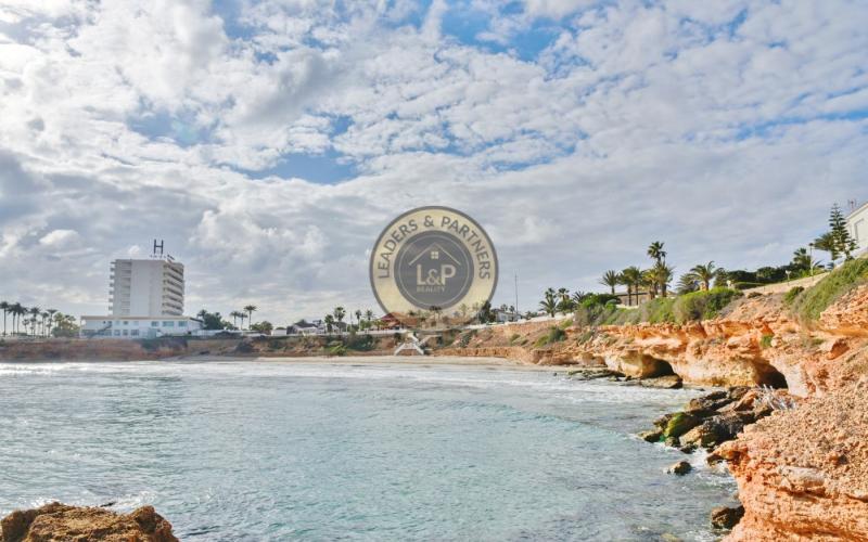 Apartmán 3+kk Villamartin-Orihuela Costa, Španielsko