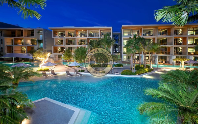 Investičné apartmány Wyndham Grand, Phuket-Nai Harn, Thajsko