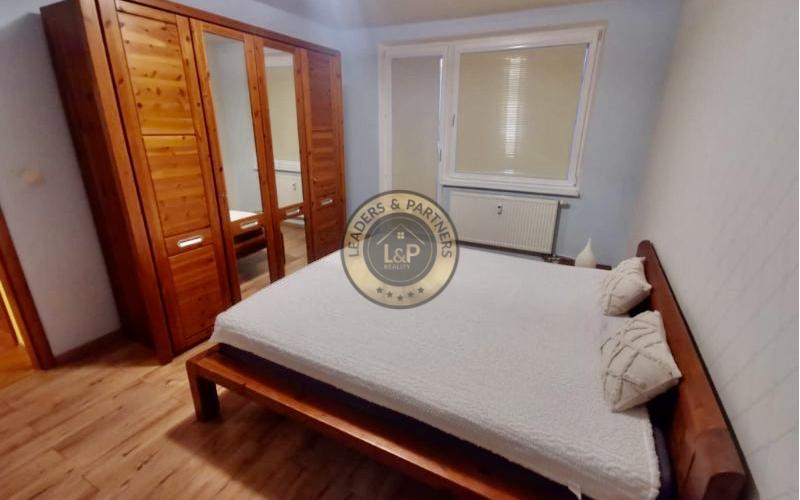 Na prenájom 3-izbový byt na Jiráskovej ulici