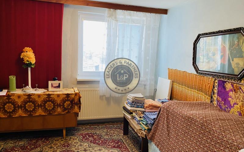 NA PREDAJ-Rodinný dom-Kravany