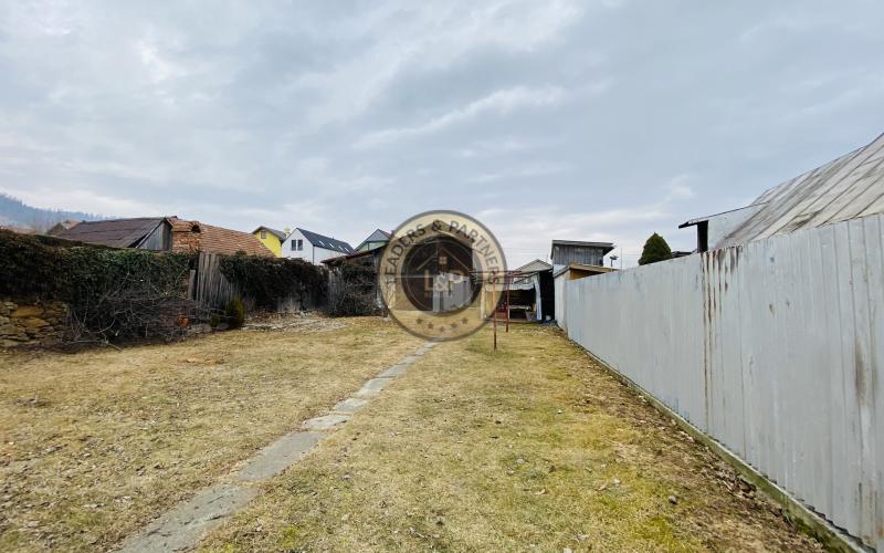 NA PREDAJ-Rodinný dom-Kravany