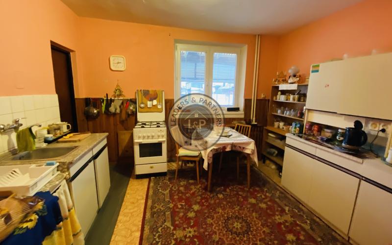 NA PREDAJ-Rodinný dom-Kravany