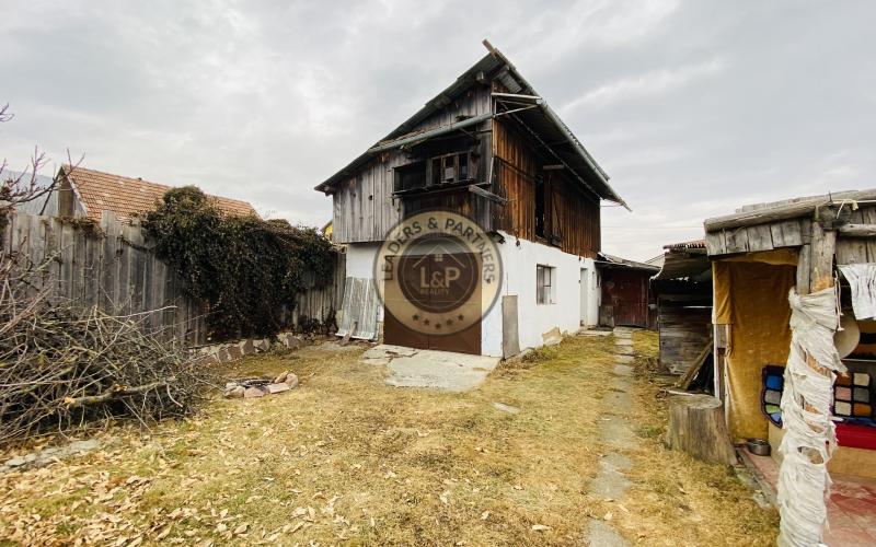 NA PREDAJ-Rodinný dom-Kravany