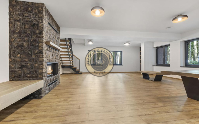 Na predaj luxusná vila  rekreačnej oblasti Modra  Piesok