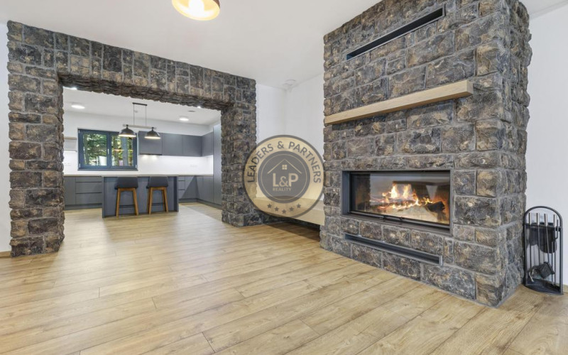 Na predaj luxusná vila  rekreačnej oblasti Modra  Piesok