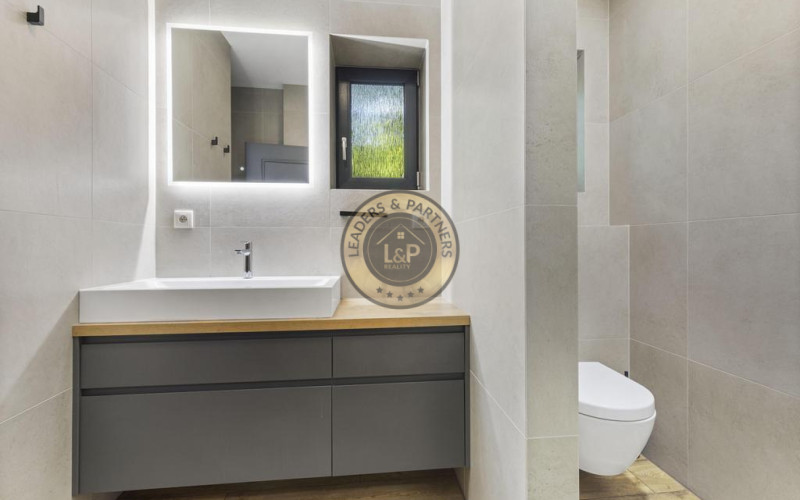 Na predaj luxusná vila  rekreačnej oblasti Modra  Piesok