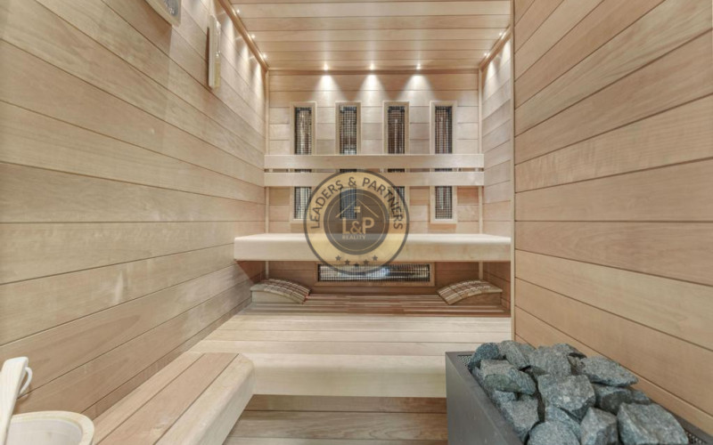 Na predaj luxusná vila  rekreačnej oblasti Modra  Piesok