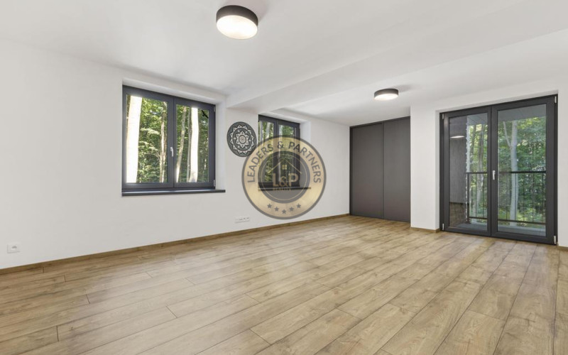 Na predaj luxusná vila  rekreačnej oblasti Modra  Piesok