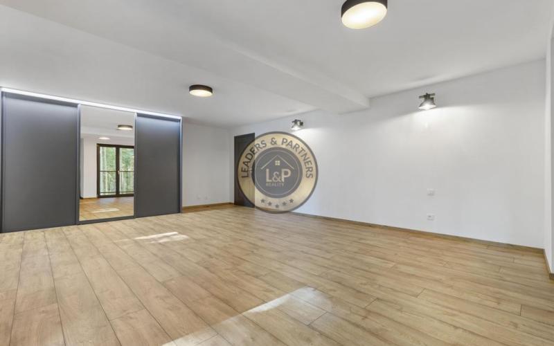 Na predaj luxusná vila  rekreačnej oblasti Modra  Piesok