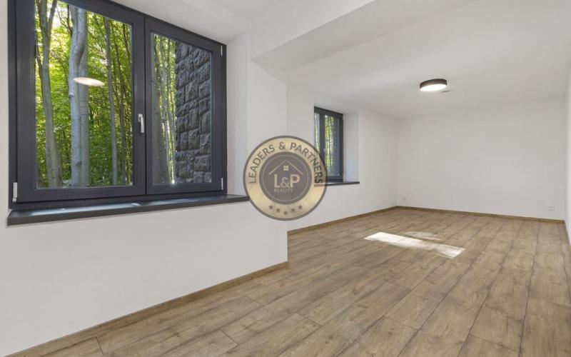 Na predaj luxusná vila  rekreačnej oblasti Modra  Piesok