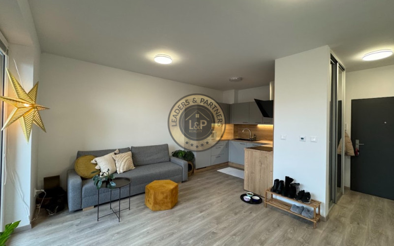 Pekný 1 izbový byt na prenájom v Miloslavove, balkón, parkovanie