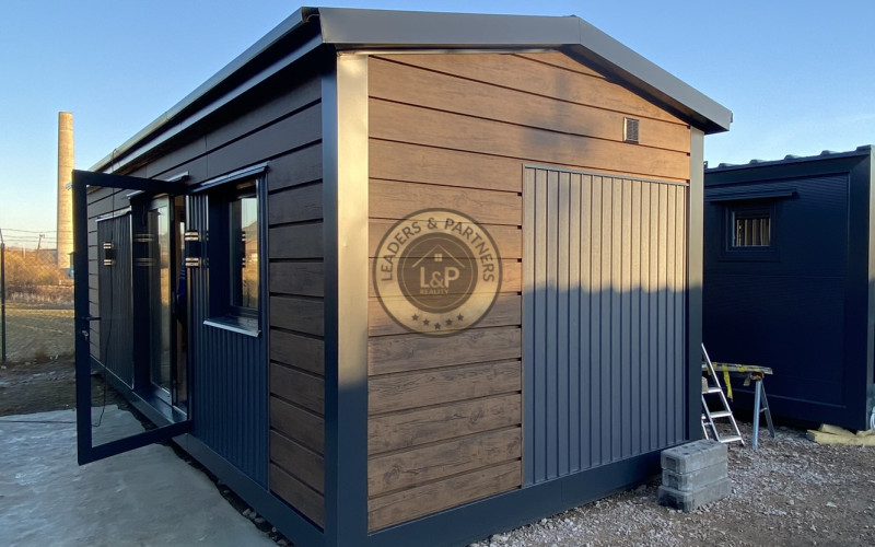 NA PREDAJ - MONTOVANÝ DOM 8x3m