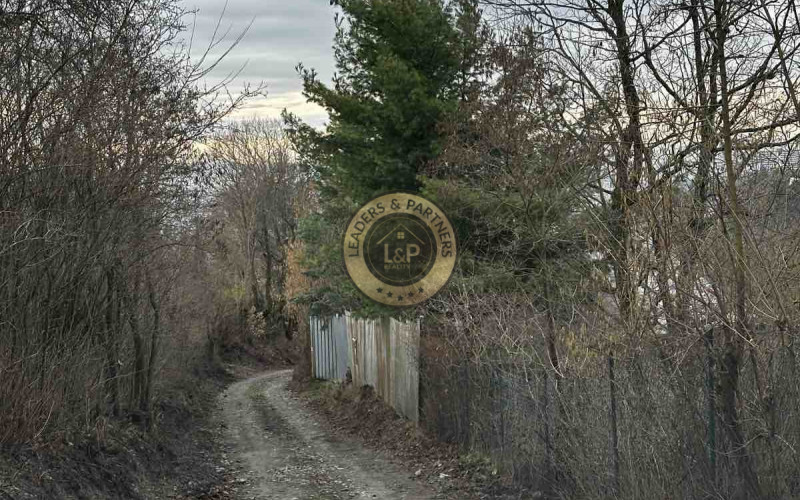 Pozemok v rekreačnej lokalite Košice - Sever, Čermeľ , Suchodolinská ul. , elektrina pred pozemkom