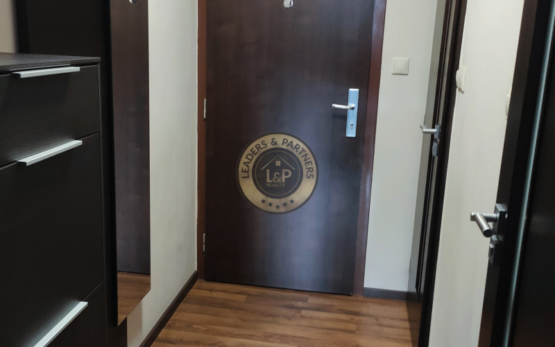 Priestranný 2-izbový byt, Dúbravka - ulica M.Sch. Trnavského