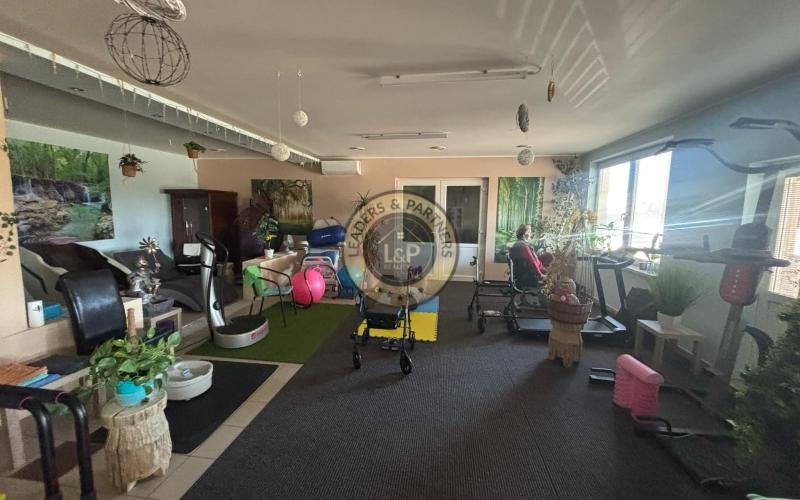 NA PREDAJ 1 IZBOVÝ BYT PRE SENIOROV