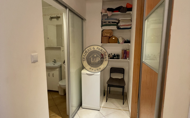 Svetlý 2-izbový byt v centre | Staré Mesto – Hollého ulica