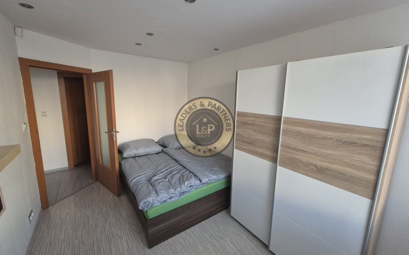 Prenájom 3 izbový  byt komplet zariadený