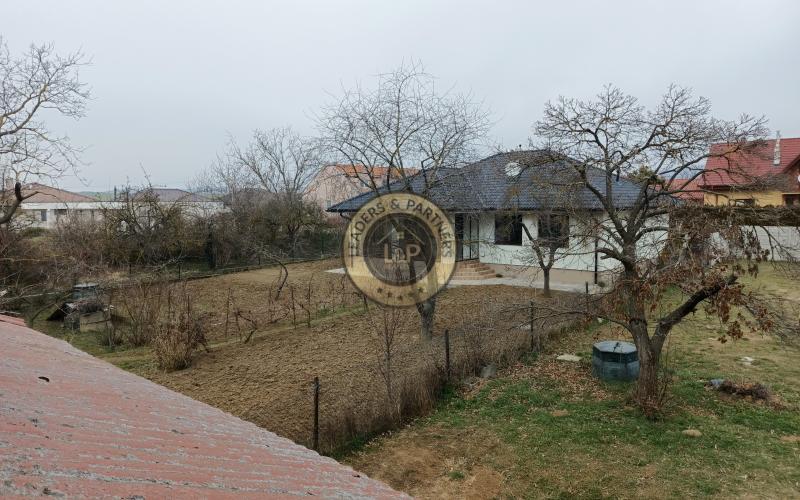 Priestranný 6 - izbový rodinný dom vo Veľkých Ripňanoch