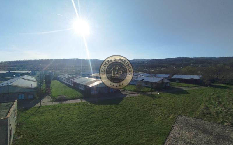 Na predaj areál v priemyselnej lokalite vo Svätom Jure s rozlohou 24287 m2
