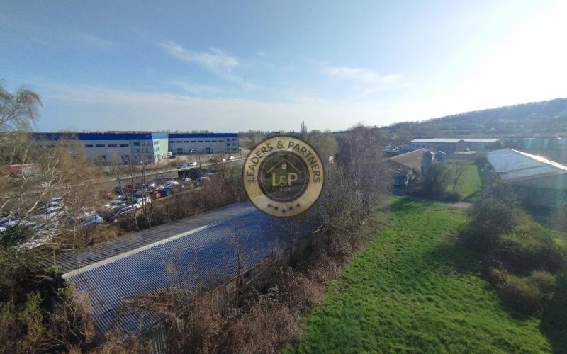 Na predaj areál v priemyselnej lokalite vo Svätom Jure s rozlohou 24287 m2