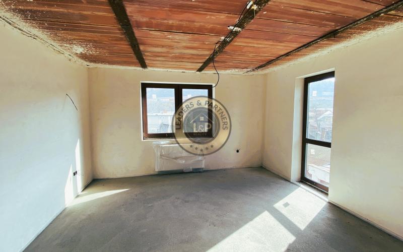 NA PREDAJ - Rodinný dom 6izbový - Chminianska Nová Ves