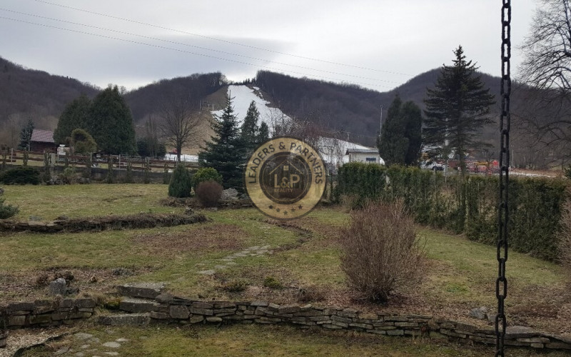 Na predaj - ZRUBOVÁ REKREAČNÁ CHATA v Regetovke