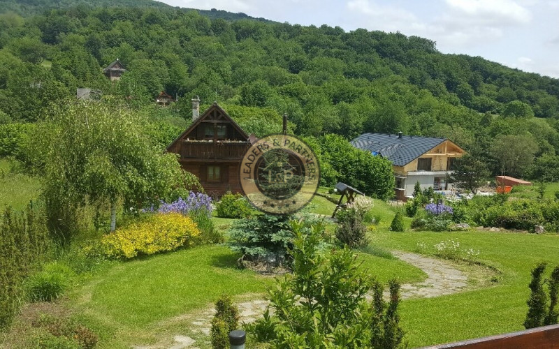 Na predaj - ZRUBOVÁ REKREAČNÁ CHATA v Regetovke