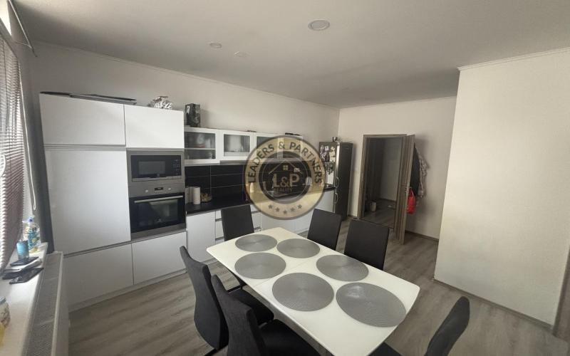 NA PREDAJ - 2 IZBOVÝ BYT V DOLNOM CHOTÁRI