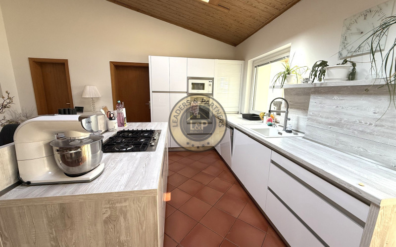 Na predaj luxusný rodinný dom v Senici