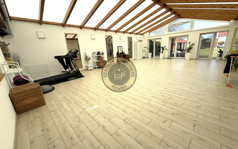 Na predaj luxusný rodinný dom v Senici