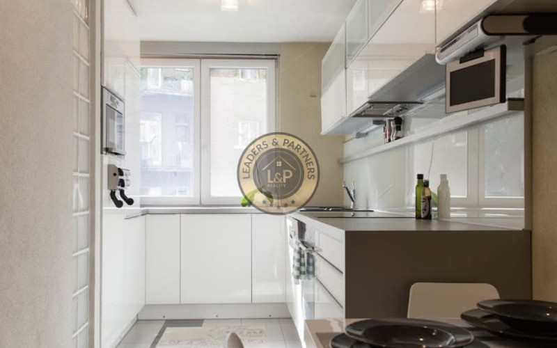 Veľký 3- izbový byt v centre