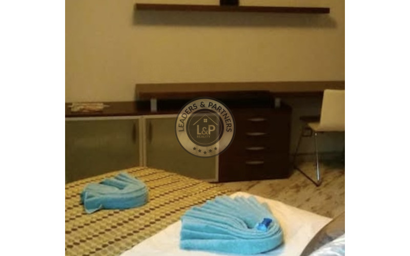 Veľký 3- izbový byt v centre