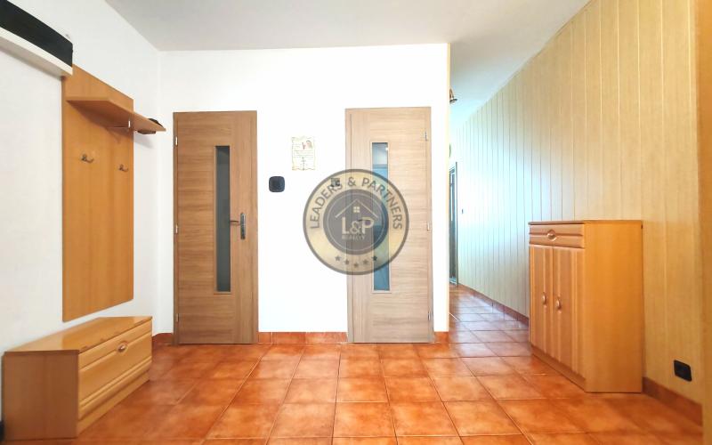 NOVÁ CENA! Útulný 3+1 byt s pozemkom v tichej časti Nemšovej – Ľuborča