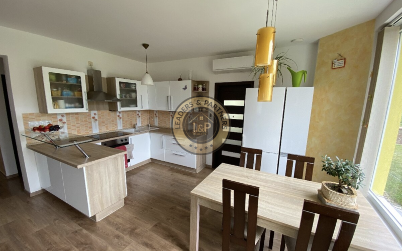 Nízkoenergetické rodinné sídlo s WELLNESS - Záborské