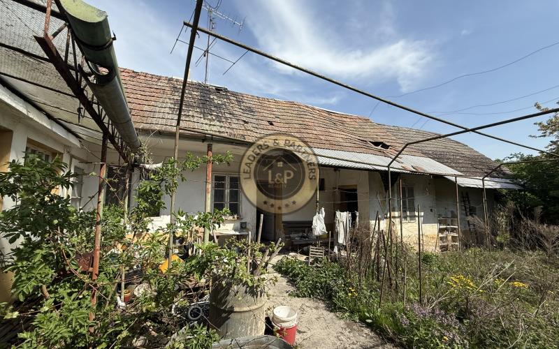 Na predaj dom v pôvodnom stave v Hornej Krupej s pozemkom 1852m2