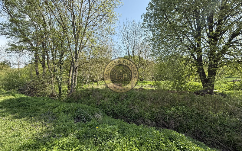 Na predaj dom v pôvodnom stave v Hornej Krupej s pozemkom 1852m2