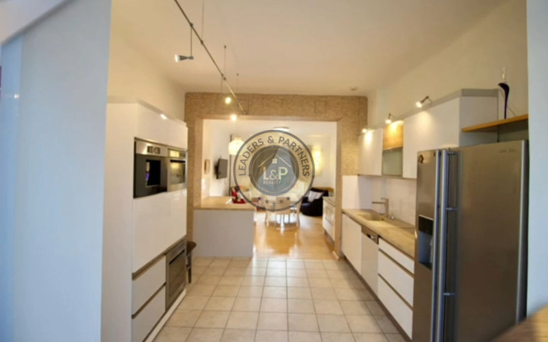 Prenájom 8i dom,Nové Mesto,sauna,zimná záhrada,6xparking