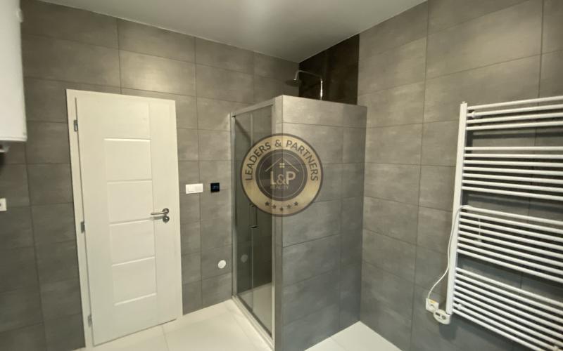 PREDAJ - priestranný 2-izbový BYT - prevedenie ŠTANDART