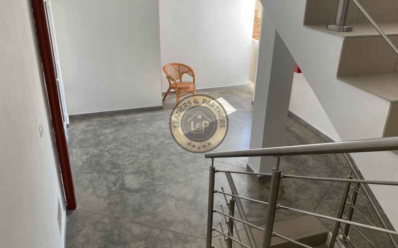 NA PREDAJ-3-izbový HOLOBYT na kľúč-príležitosť pre Airbnb