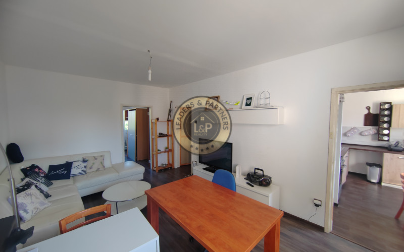 3 izbový byt v Bratislave-Dúbravka-Sekurisova ul., loggia