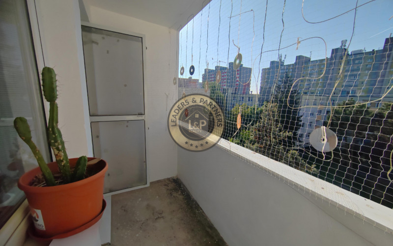 3 izbový byt v Bratislave-Dúbravka-Sekurisova ul., loggia