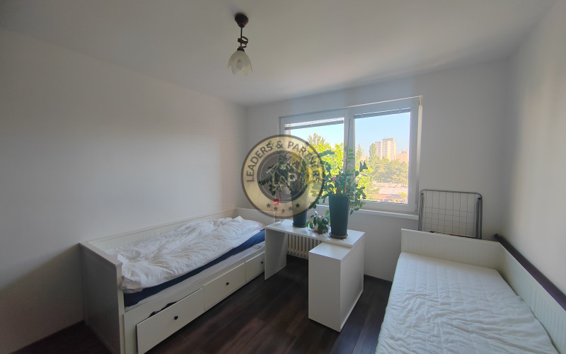 3 izbový byt v Bratislave-Dúbravka-Sekurisova ul., loggia