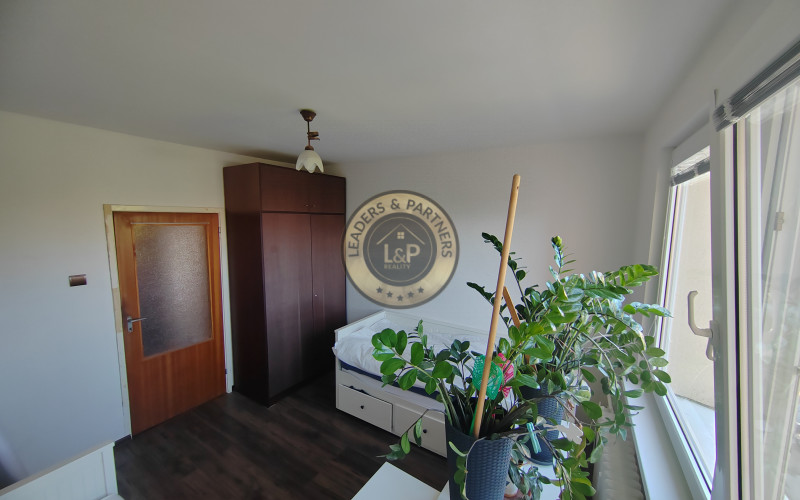 3 izbový byt v Bratislave-Dúbravka-Sekurisova ul., loggia