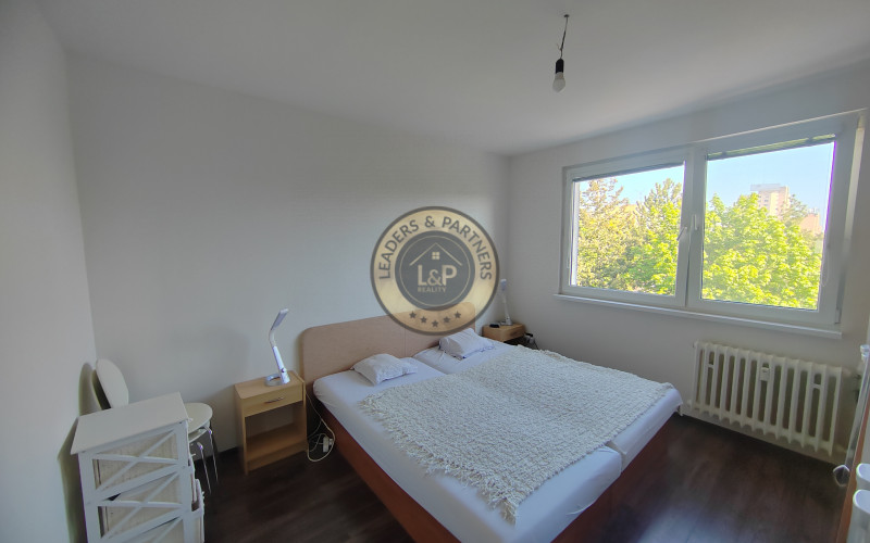 3 izbový byt v Bratislave-Dúbravka-Sekurisova ul., loggia