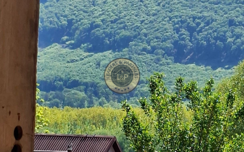 Na predaj chatka s pozemkom pri priehrade v obci Buková
