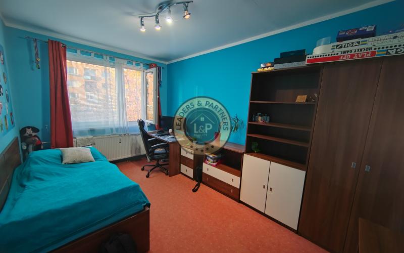 Pekný 4 izbový byt v Senci na predaj-širšie centrum